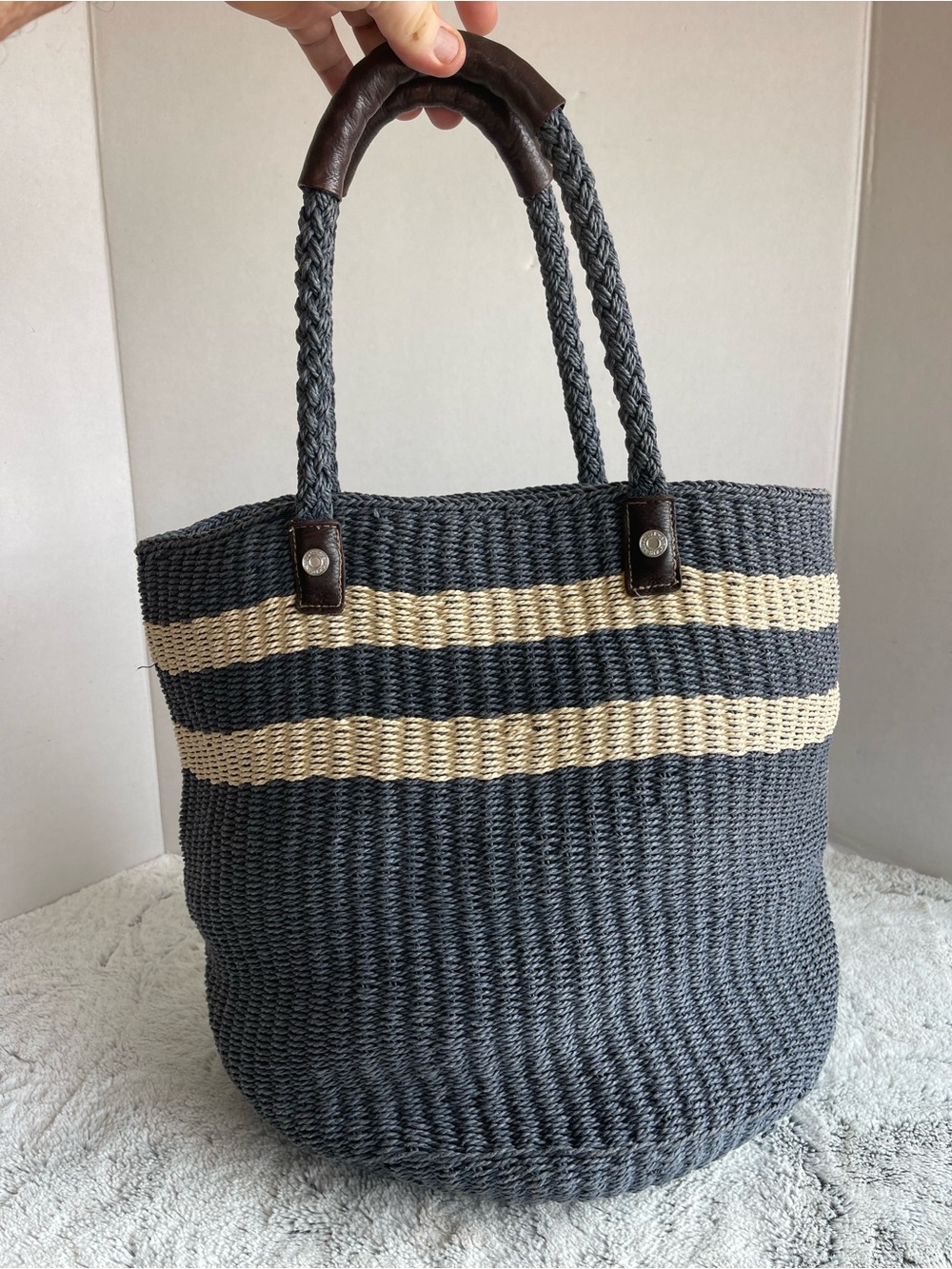 Gap Woven Large Beach Paper Bag Tote w Leather Straps Charcoal Cream